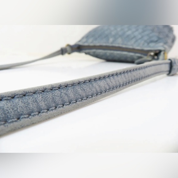 SOLD BOTTEGA VENETA Blue Leather Tote Shoulder Bag Purse - Picture 5 of 13